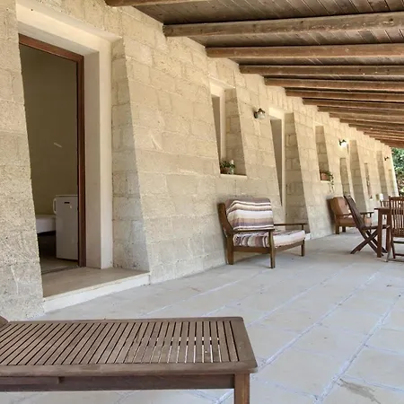 Agriturismo De Lorenzi *