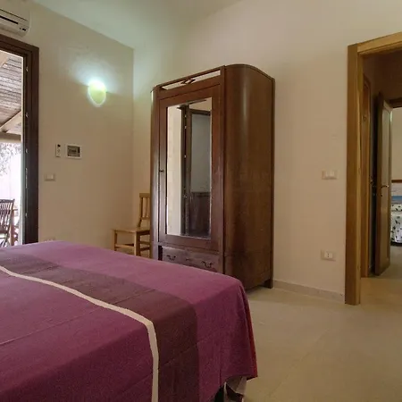 Agriturismo De Lorenzi *