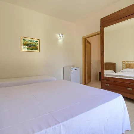 Agriturismo De Lorenzi Bed & Breakfast *